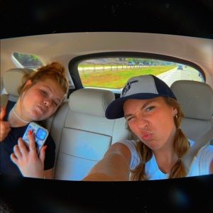 Meet your Posher, Hadley